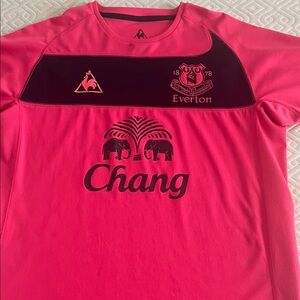 Le Coq Sportif Men’s Bright Pink Everton Jersey